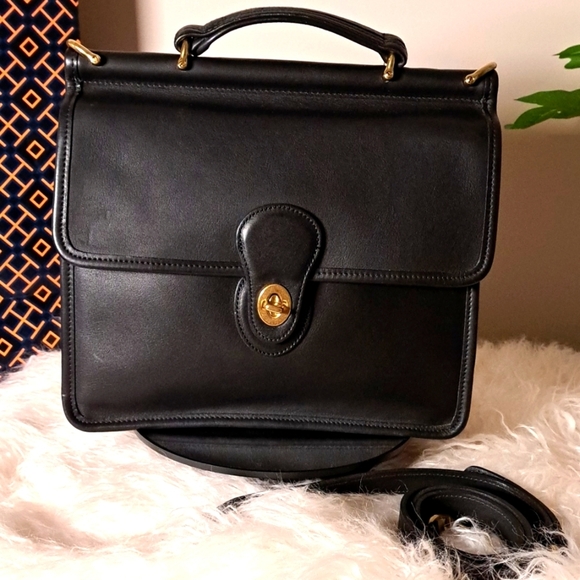 Coach Vintage Willis Bag Circa 1998 - Picture 1 of 16